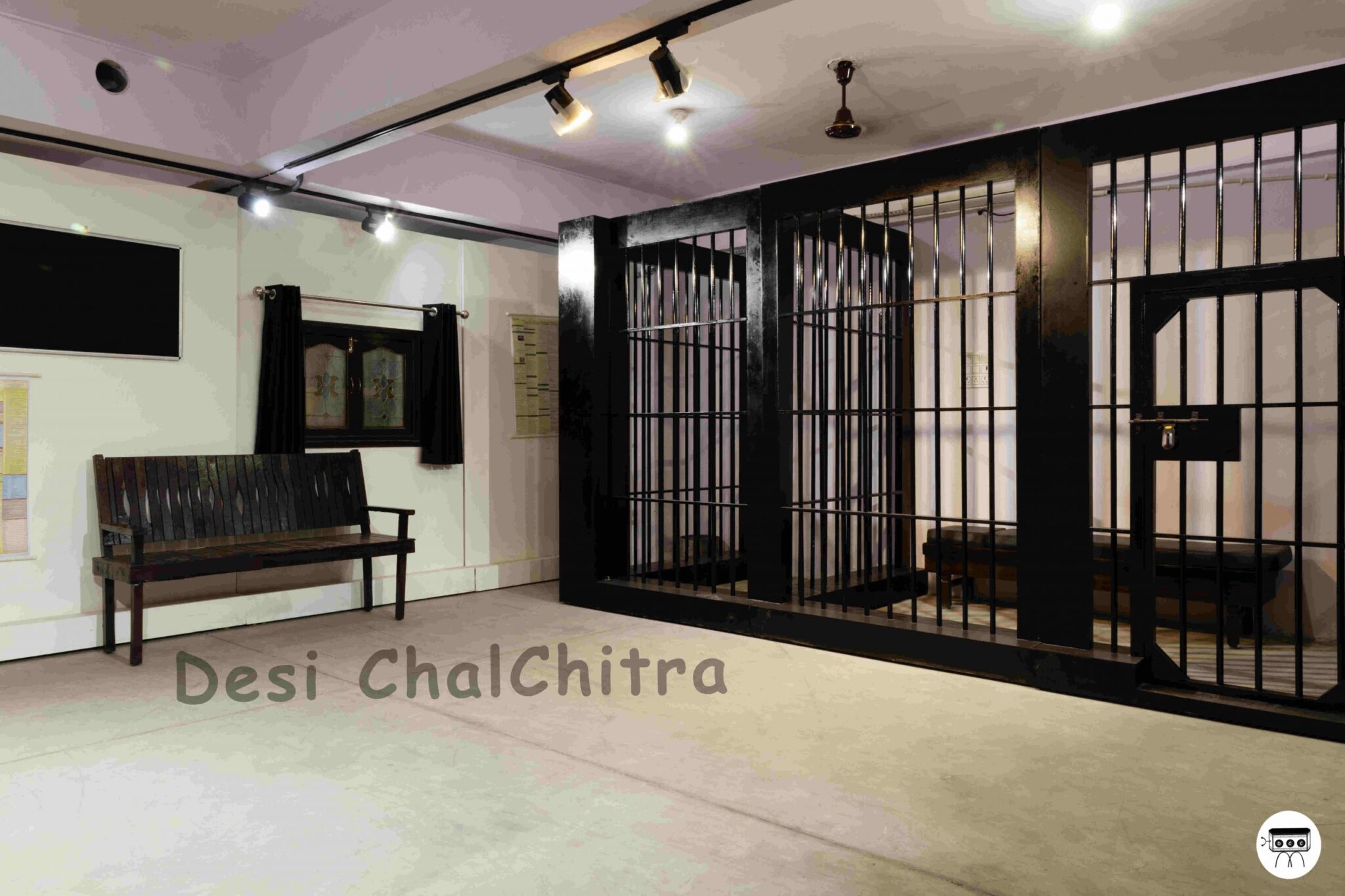 Jail & Police Station Setup shooting set