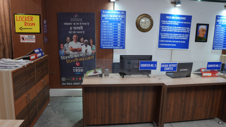 Bank Setup shooting set at Desi ChalChitra Studio, Delhi